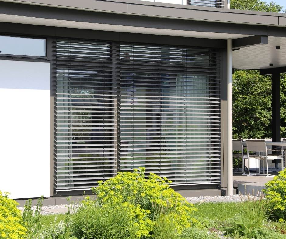 Prix volets roulants solaires